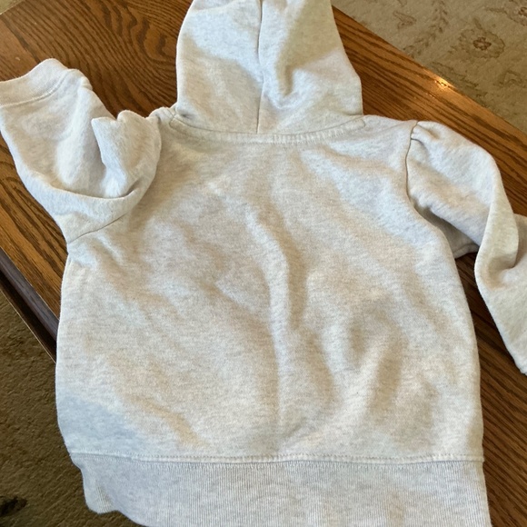 GAP Logo Pullover Hooded Sweatshirt in Heathered Gray sz 2T EUC - Picture 7 of 10